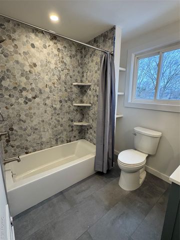 3 Vine Court, Centereach, NY 11720