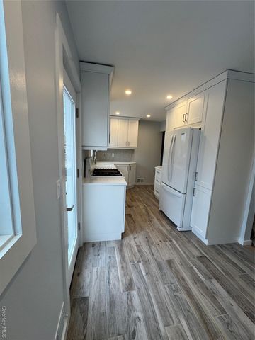 3 Vine Court, Centereach, NY 11720