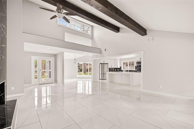 2335 Canyon Meadows Drive, Missouri City, TX 77489