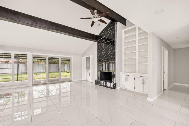 2335 Canyon Meadows Drive, Missouri City, TX 77489