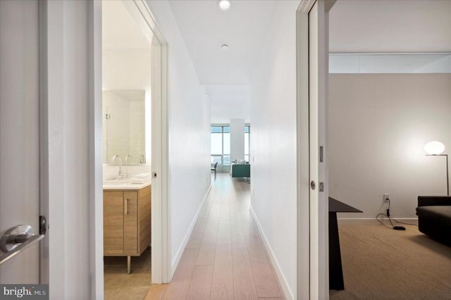 2930 WALNUT STREET #4524, Philadelphia, PA 19104