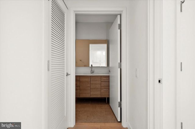 2930 WALNUT STREET #4524, Philadelphia, PA 19104