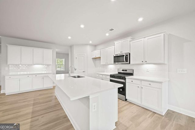 388 Capri Court, Mcdonough, GA 30252