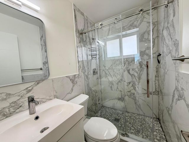 820 SE 14th Street 1-2, Fort Lauderdale, FL 33316