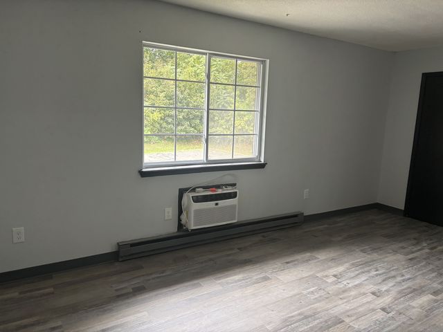 35 Mountain Village Road 30, Waterbury, CT 06706