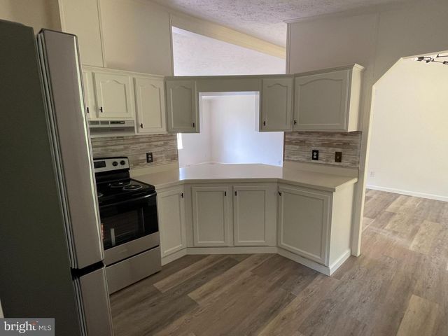 4603 PINE LANE #218, Chambersburg, PA 17202