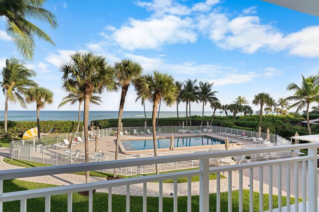 500 Ocean Drive E-2d, Juno Beach, FL 33408