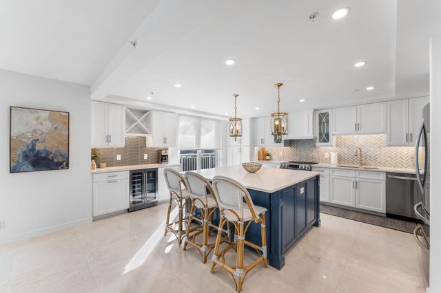 500 Ocean Drive E-2d, Juno Beach, FL 33408