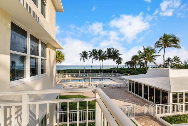 500 Ocean Drive E-2d, Juno Beach, FL 33408