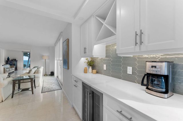 500 Ocean Drive E-2d, Juno Beach, FL 33408