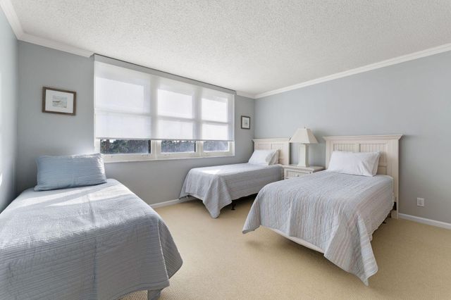 500 Ocean Drive E-2d, Juno Beach, FL 33408