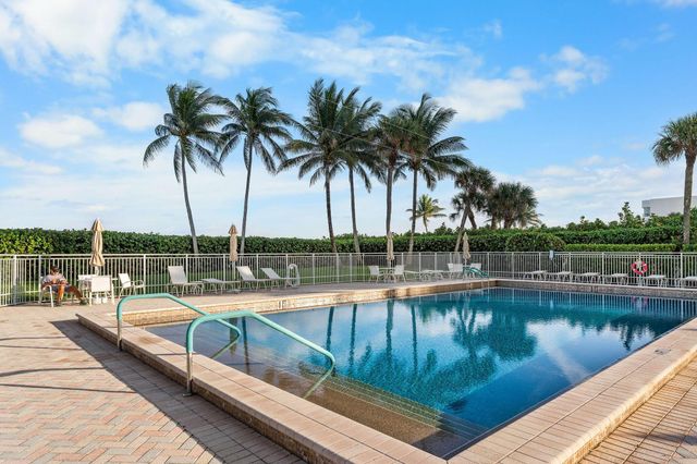 500 Ocean Drive E-2d, Juno Beach, FL 33408