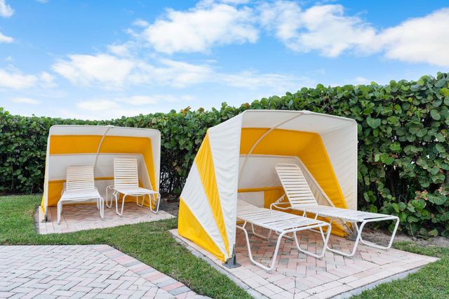 500 Ocean Drive E-2d, Juno Beach, FL 33408