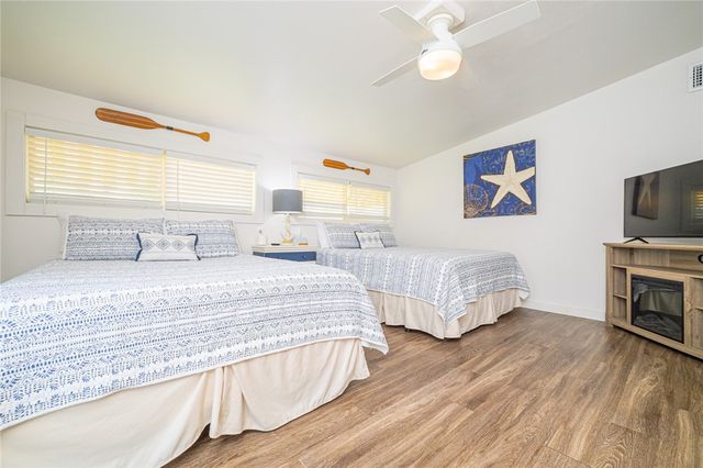 108 N 2nd St, Fulton, TX 78358