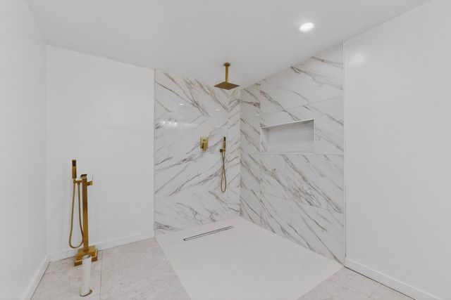 2217 52nd Street, Dallas, TX 75216