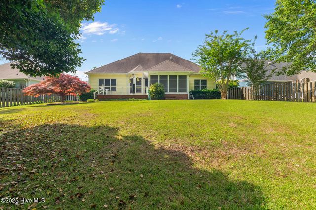 1122 Mill Run Road, Sneads Ferry, NC 28460