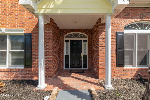 1122 Mill Run Road, Sneads Ferry, NC 28460