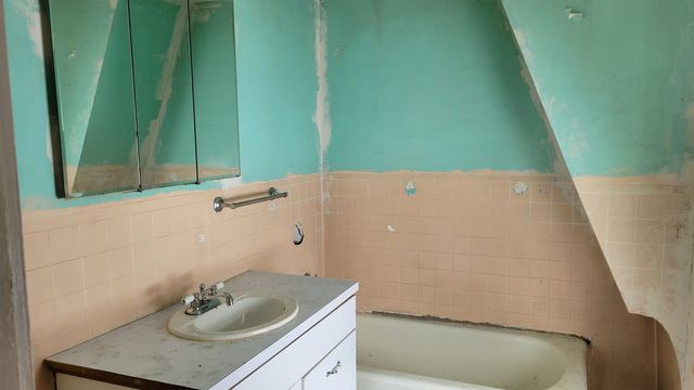 53 Beckett Street, Williamstown, VT 05679