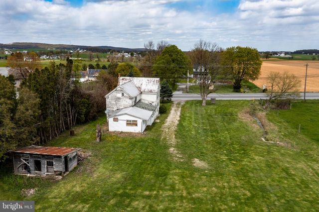 3766 HORSESHOE PIKE, Honey Brook, PA 19344