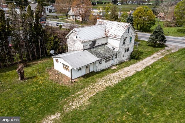 3766 HORSESHOE PIKE, Honey Brook, PA 19344