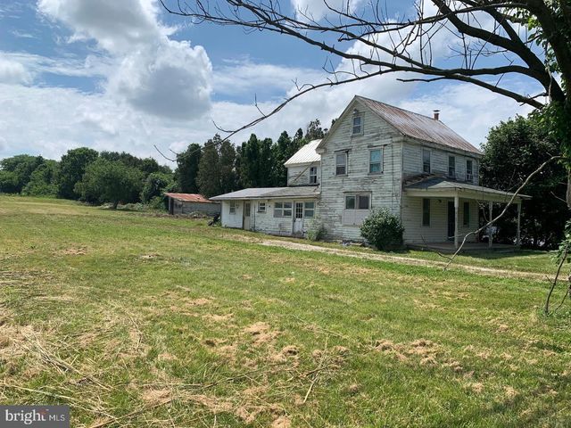 3766 HORSESHOE PIKE, Honey Brook, PA 19344