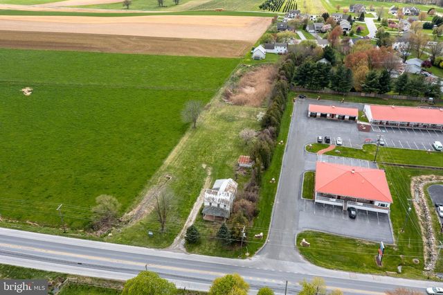 3766 HORSESHOE PIKE, Honey Brook, PA 19344