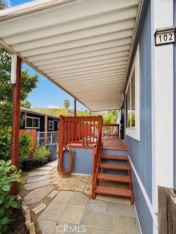 36200 Paradise Ranch 102, Castaic, CA 91384