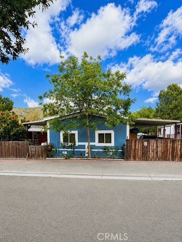 36200 Paradise Ranch 102, Castaic, CA 91384