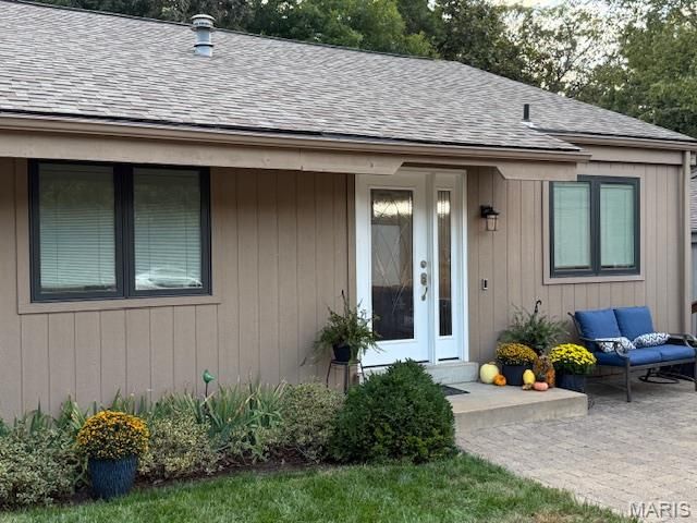 949 Barcroft Woods Court, Manchester, MO 63021