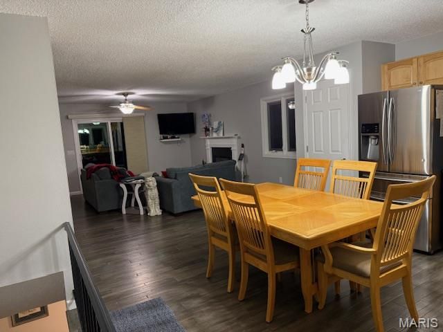 949 Barcroft Woods Court, Manchester, MO 63021