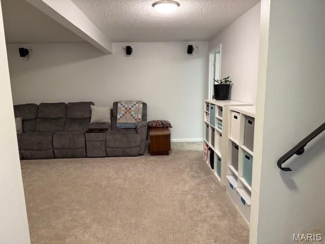 949 Barcroft Woods Court, Manchester, MO 63021