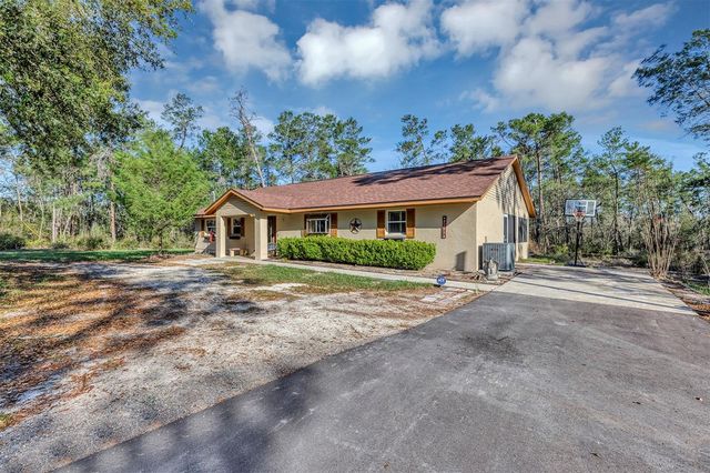 2588 COUNTY ROAD 245C, Oxford, FL 34484