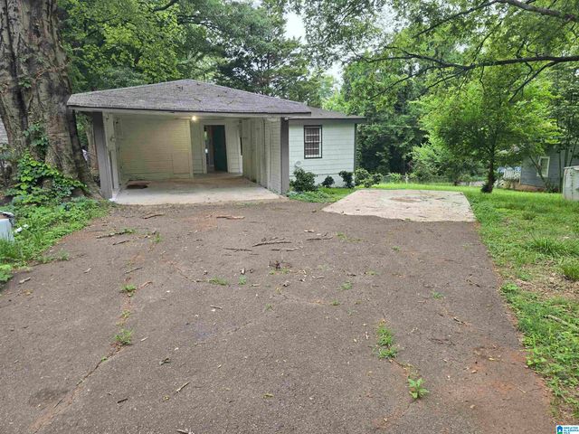 1713 COURTNEY AVENUE, Bessemer, AL 35020