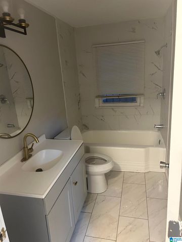 1713 COURTNEY AVENUE, Bessemer, AL 35020