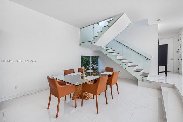 200 SW 32nd Road, Miami, FL 33129