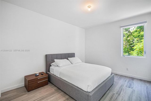 200 SW 32nd Road, Miami, FL 33129