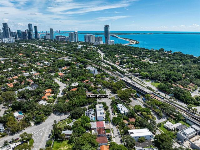 200 SW 32nd Road, Miami, FL 33129
