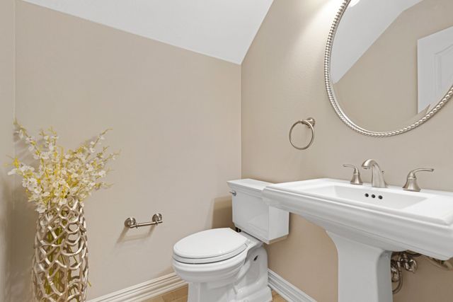 901 Canterbury Lane, Keller, TX 76248