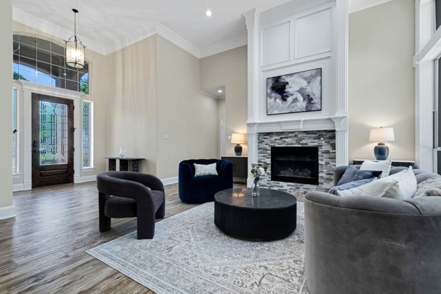 901 Canterbury Lane, Keller, TX 76248