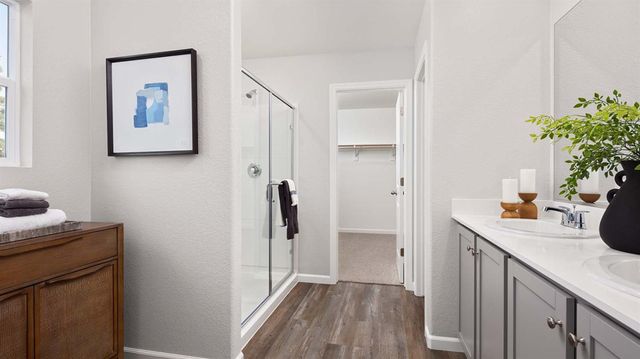 13162 Enid Dr, Waterford, CA 95386