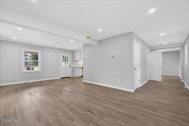 6 Charl Lane, Brunswick, NY 12180