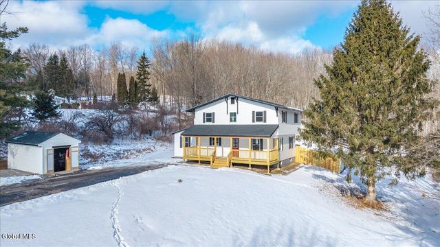 6 Charl Lane, Brunswick, NY 12180