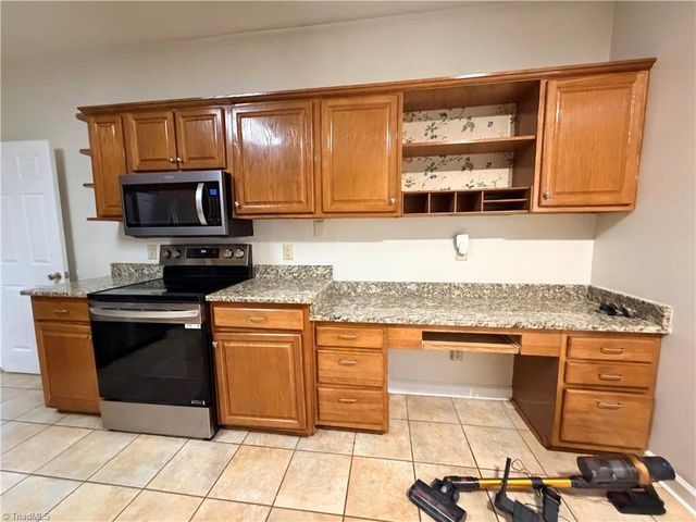 3311 Quaker Run Drive, Greensboro, NC 27410