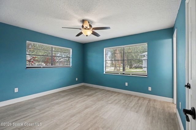 635 Firestone Street NE, Palm Bay, FL 32907