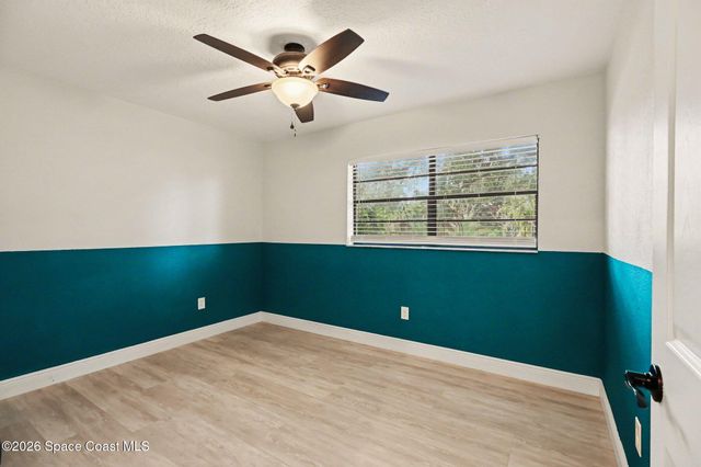 635 Firestone Street NE, Palm Bay, FL 32907