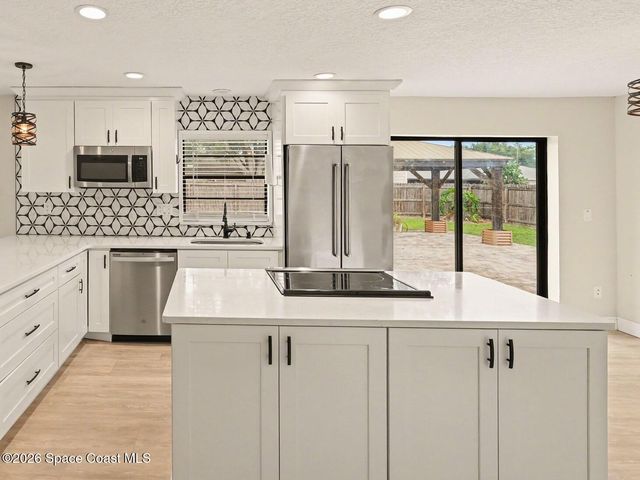 635 Firestone Street NE, Palm Bay, FL 32907