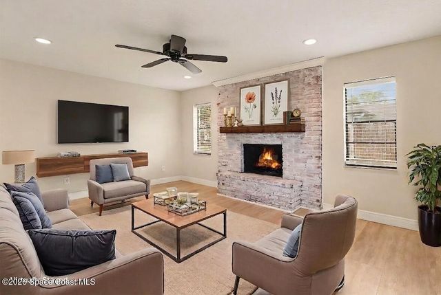 635 Firestone Street NE, Palm Bay, FL 32907