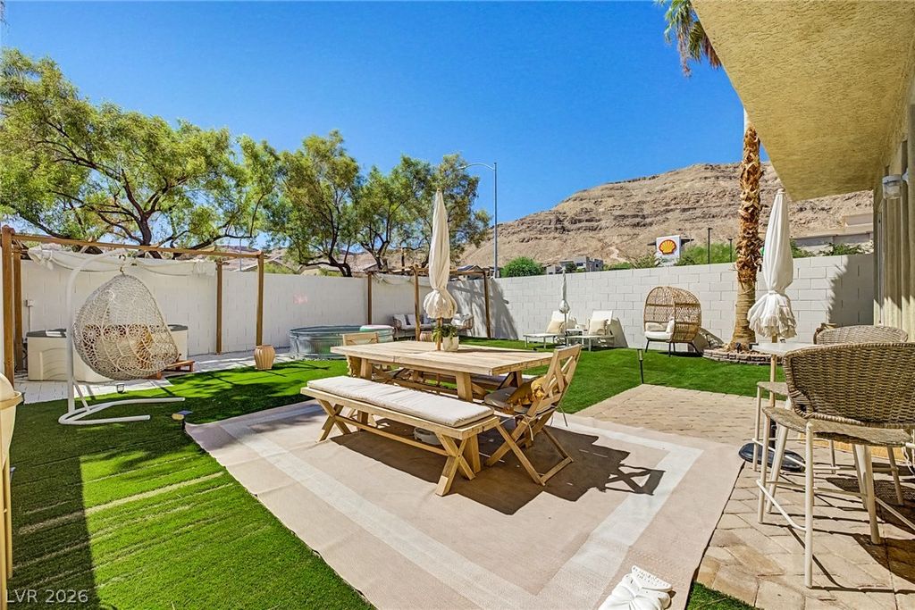 10147 Dragons Meadow Court, Las Vegas, NV 89148 — exterior