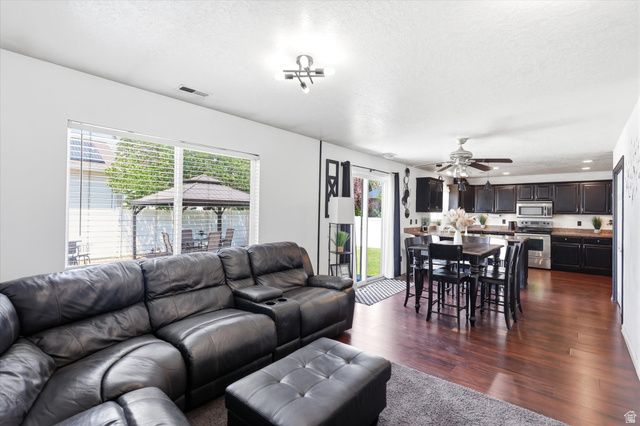 1596 W 980 S, Orem, UT 84058