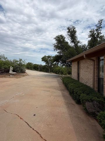 2165 Gun Club Road, San Angelo, TX 76904